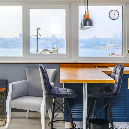 Vibrant Flat 500 M To Uskudar Ferry Station Lejlighed Istanbul Eksteriør billede